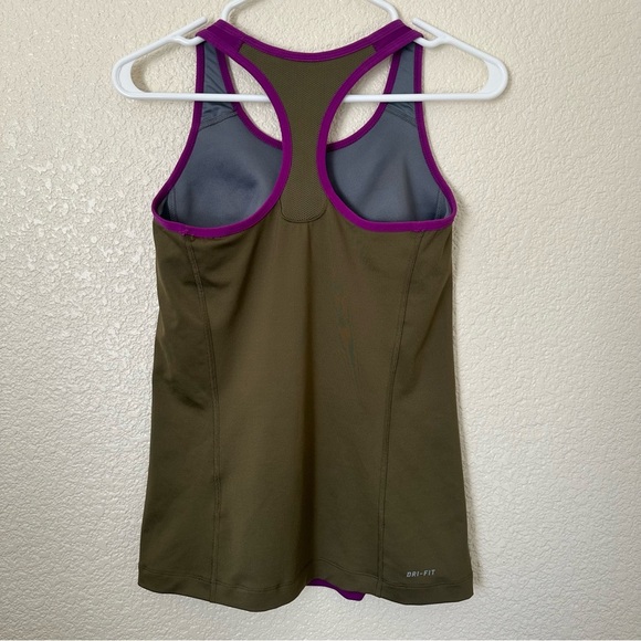 Nike Women's Purple and Olive Tank Top Size Medium - Picture 4 of 5